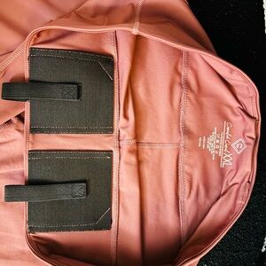 Concealed Casual Coral Leggings with tactical double booster built in- NWOT